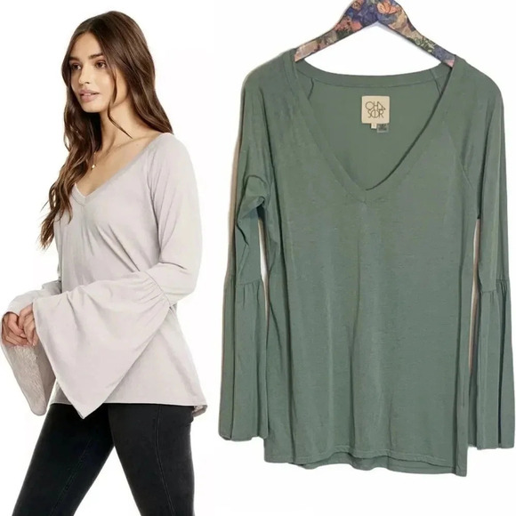 CHASER | Vintage Inspired Top Bell Sleeve V Neck Soft Green - Picture 6 of 9
